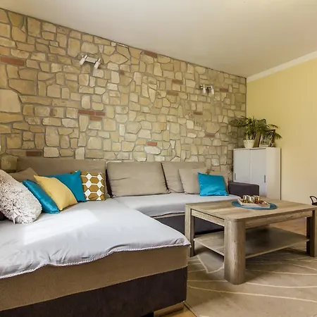 Apartman Maxim * Pula