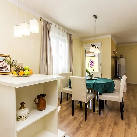 Apartamento Apartman Maxim *