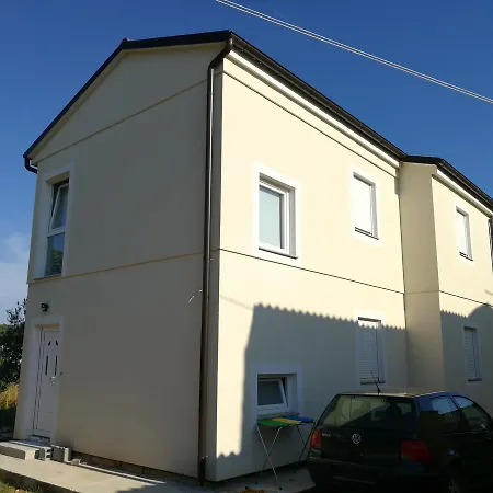 Apartman Maxim Apartment *
